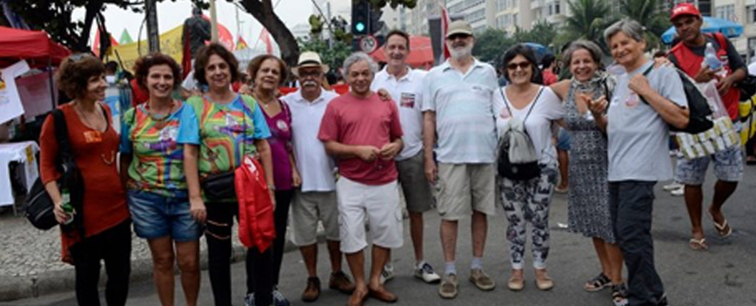 SinMed participa do ato pelas diretas já em Copacabana