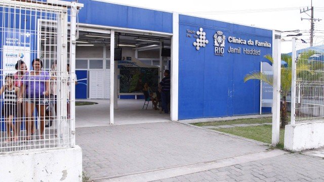 EXTRA – 31/10/2017 – Greve de médicos afeta clínicas da família na Zona Oeste do Rio