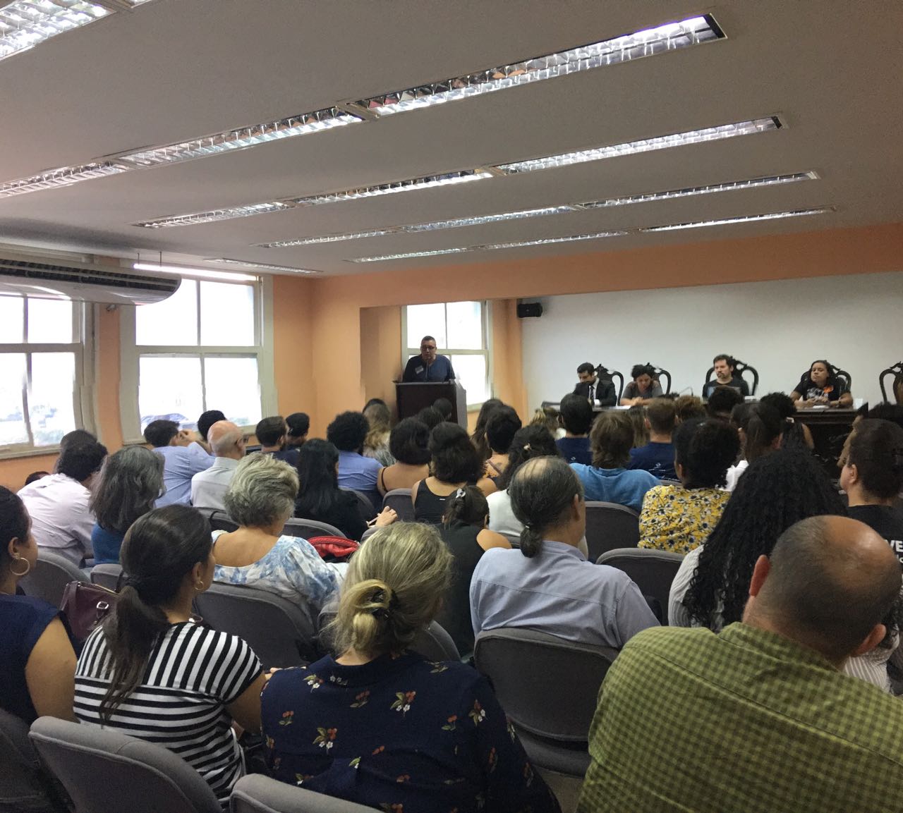 Relatório da Reunião da Assembleia dos Médicos 05/12/2017